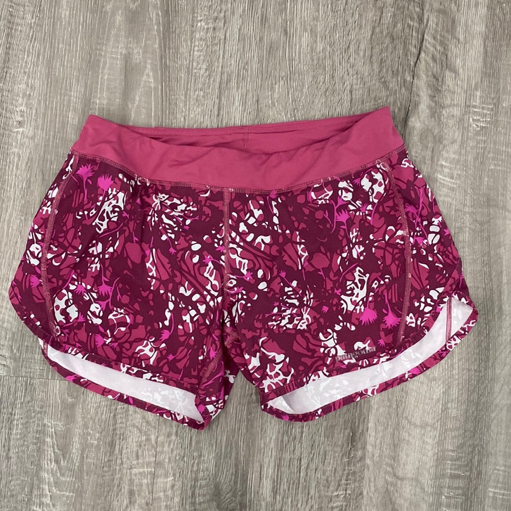Patagonia Sz M shorts